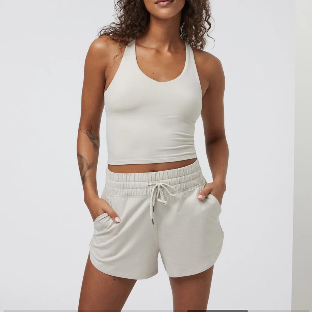 Vuori Halo Performance Crop 2.0 Ecru Heather- Small